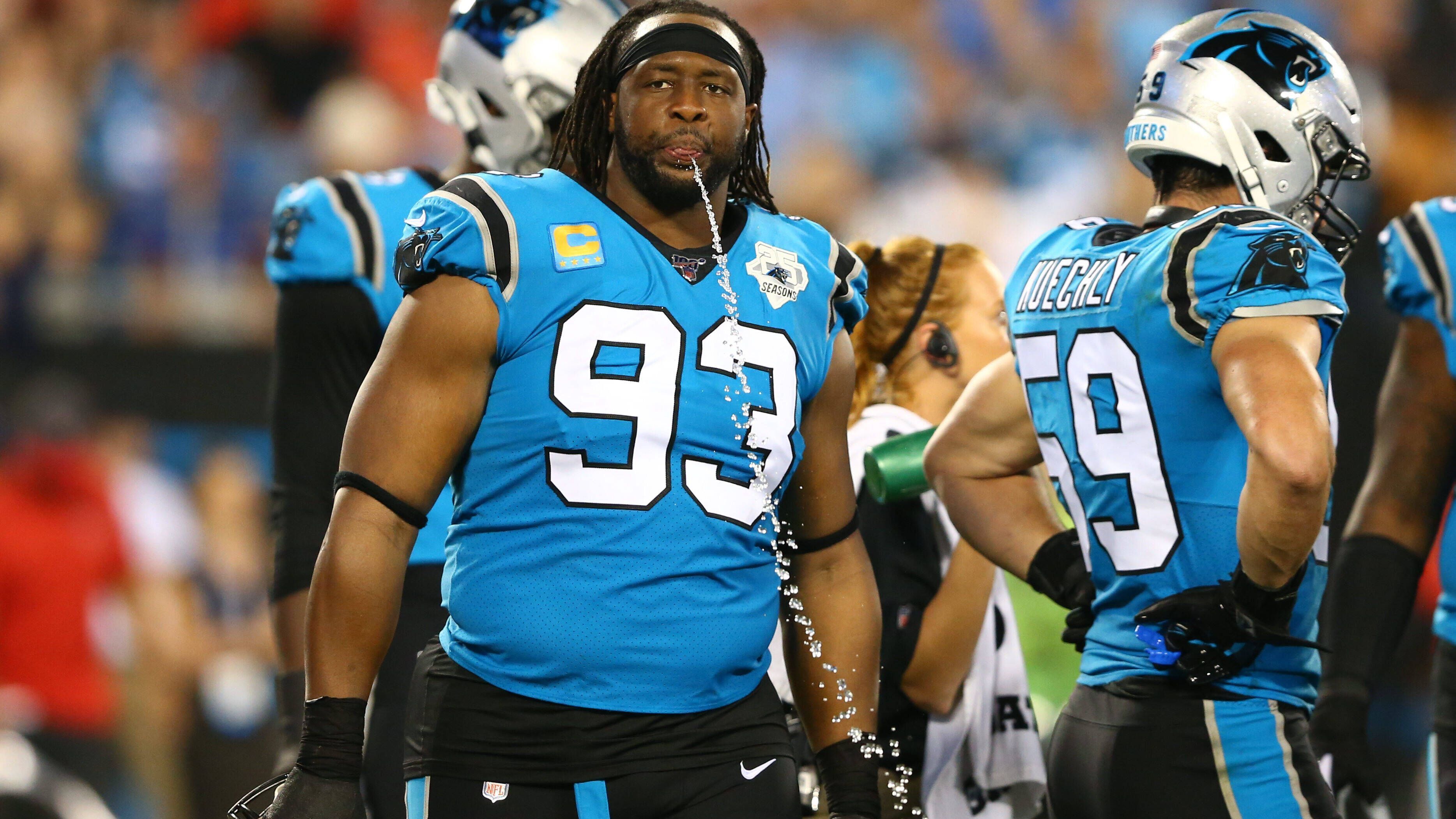 <strong>Gerald McCoy (93)</strong><br>Deutlich tiefer in die Tasche griff Gerald McCoy. Wie auf demCollege wollte der Defensive Tackle nach seinem Wechsel von den Tampa Bay Buccaneers zu den Carolina Panthers die 93 haben. Allerdings verlangte Kyle Love satte 250.000 US-Dollar dafür. McCoys Frau überredete den dreimaligen First Team All-Pro dazu, die Summe zu zahlen, um sein Vermächtnis fortzuführen.