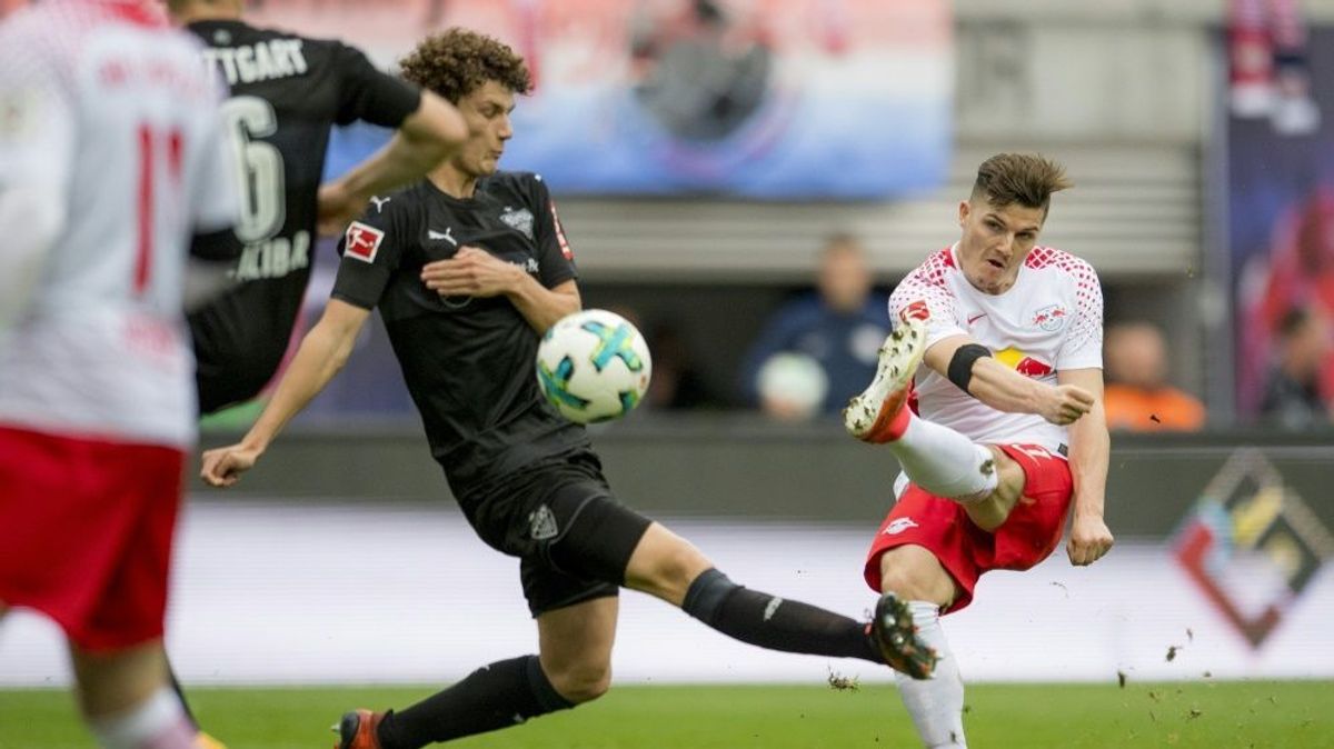 Marcel Sabitzer (r.) erzielt den Siegtreffer für Leipzig