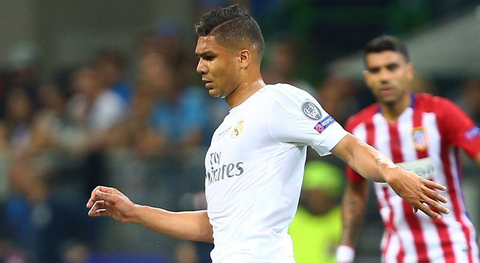 
                <strong>Casemiro (Real Madrid)</strong><br>
                Casemiro (Real Madrid): Nach sechs Minute ist es ausgerechnet der Sechser, der die erste riesige Torchance vergibt. Dabei scheitert der 24-Jährige aus ca. drei Metern vor dem Tor am starken Jan Oblak. Als Stabilisator vor der Viererkette zeigt er eine starke Leistung. ran-Note: 2
              