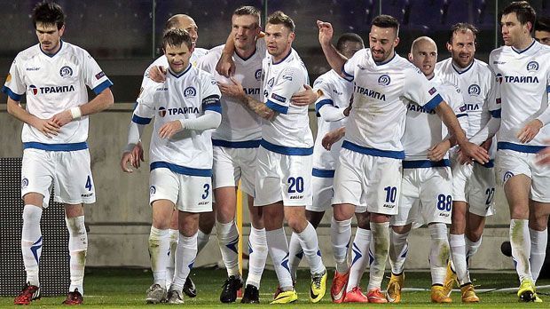 
                <strong>Dynamo Minsk</strong><br>
                Platz 18: Dynamo Minsk. Bei dem weißrussischen Profi-Klub wird ebenfalls viel wert auf die Jugendarbeit gelegt: 38 derzeitige Spieler haben sich in Minsk ausbilden lassen, sieben von ihnen halten Dynamo die Treue.
              