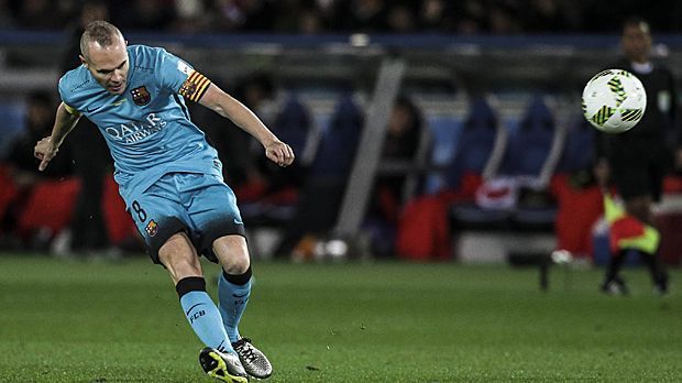 
                <strong>Platz 4: Andres Iniesta (FC Barcelona)</strong><br>
                Platz 4: Andres Iniesta (FC Barcelona). Nach dem Abgang von Klub-Legende Xavi avanciert der 31-Jährige endgültig zum Herz des Barca-Spiels. Seit dieser Saison ist der Edeltechniker auch offiziell Kapitän der "Blaugrana".
              