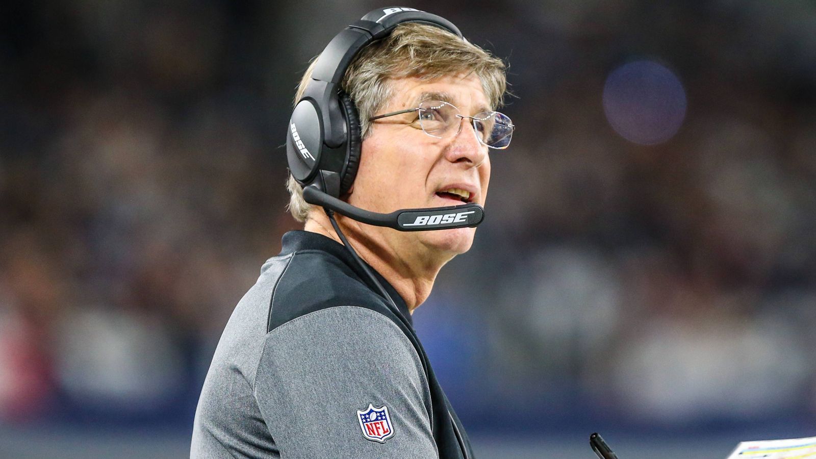 
                <strong>Bill Callahan (ehemaliger Head Coach der Oakland Raiders)</strong><br>
                Bill Callahan diente unter Jon Gruden bei den Oakland Raiders als Offensive Coordinator. Zur Saison 2002 wurde er dann zu dessen Nachfolger ernannt. Nach zwei Spielzeiten erfolgte allerdings die Entlassung. Heute ist er Offensive Line Coach bei den Washington Redskins.
              