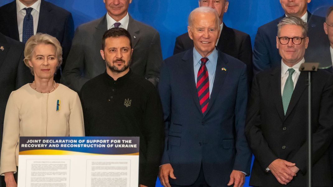 Ursula von der Leyen, Wolodymyr Selenskyj, Joe Biden und Keir Starmer (von links) beim Treffen zur Unterstützung der Ukraine in New York.