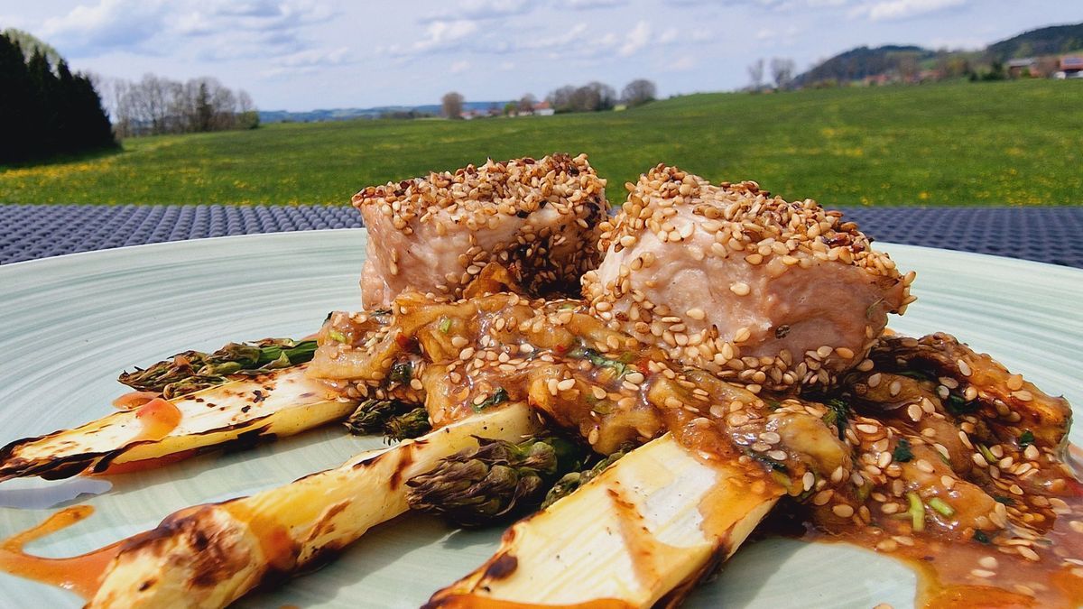 Schweinefilet mit Zitrone und Tomaten-Auberginen-Gemüse