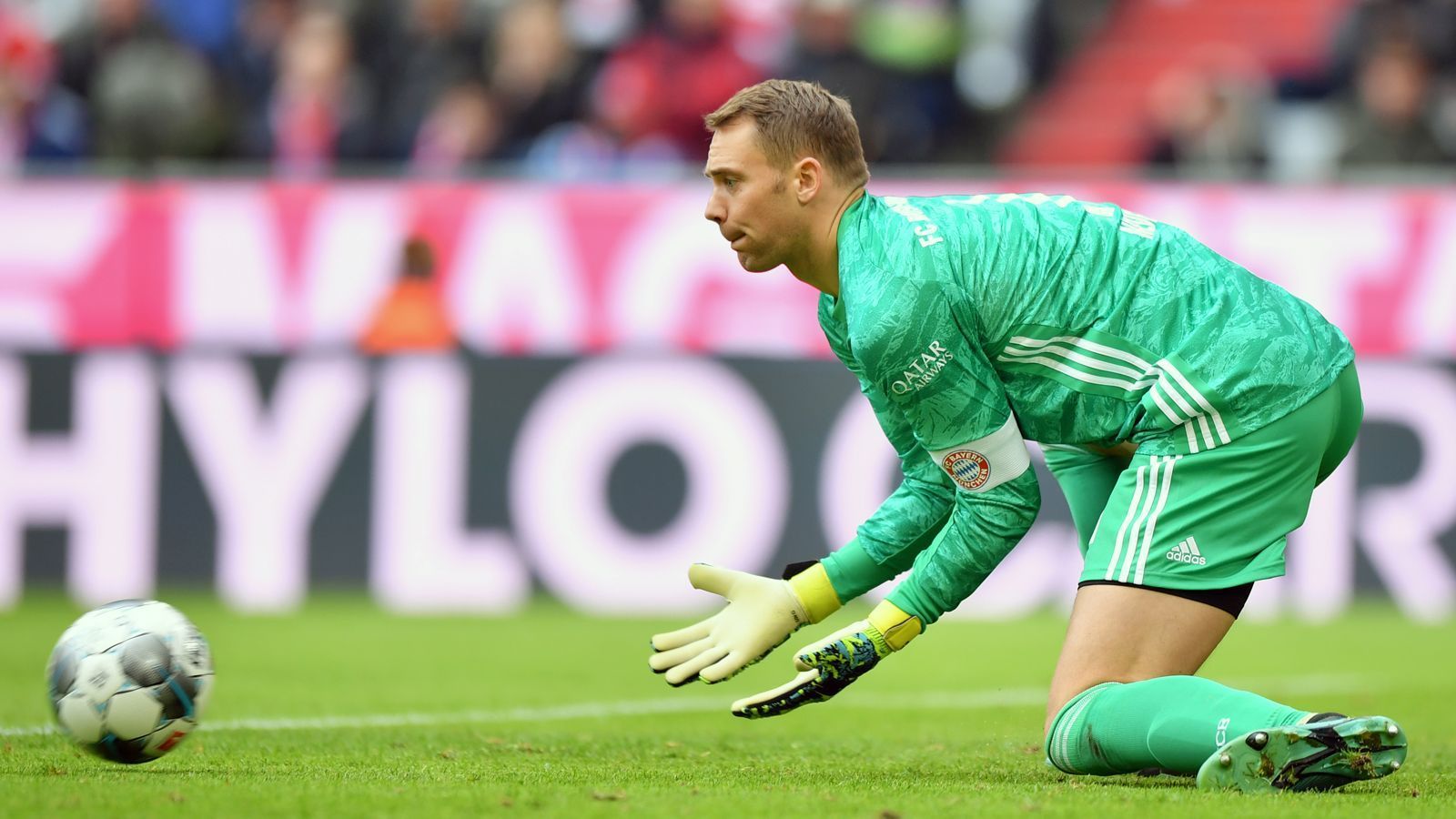 
                <strong>Platz 2 - Manuel Neuer</strong><br>
                Bundesliga-Spiele ohne Gegentor: 190Bundesliga-Spiele: 397Vereine: FC Bayern München, FC Schalke 04
              