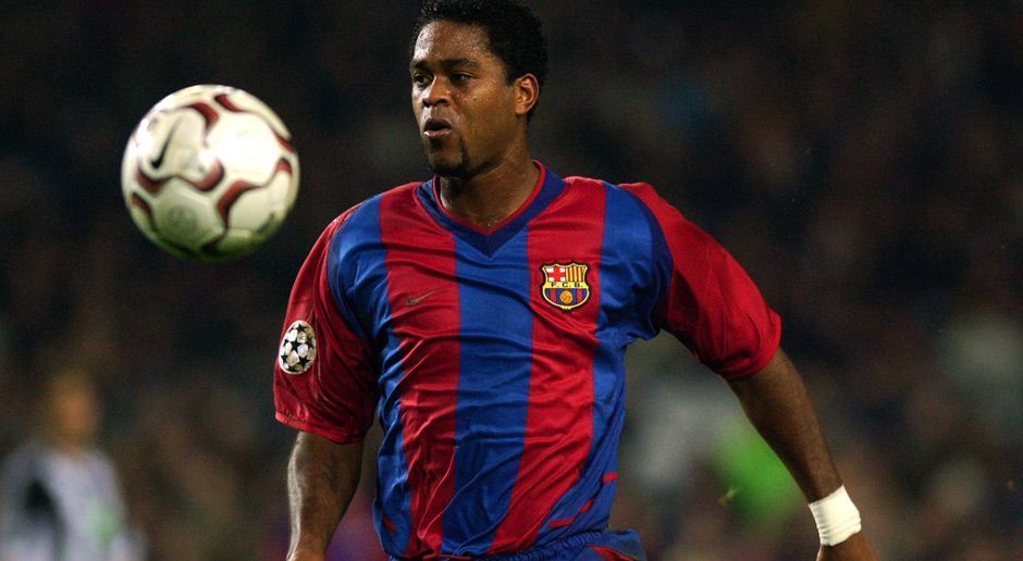 
                <strong>Patrick Kluivert</strong><br>
                Sturm: Patrick Kluivert
              