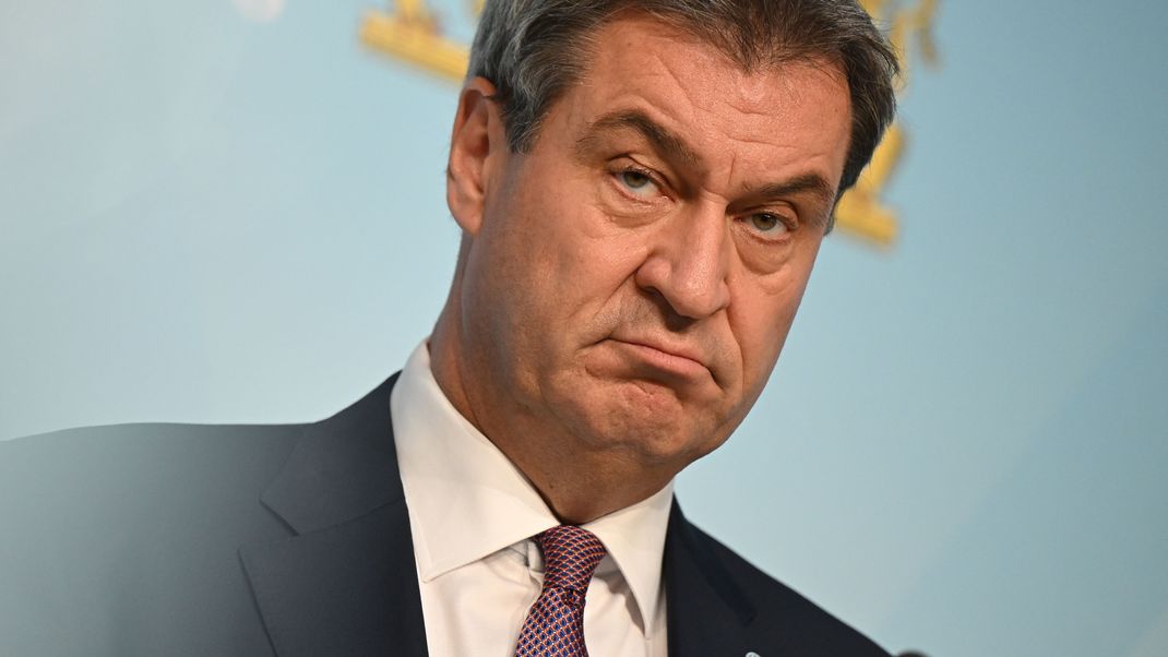 Söder stürzt in neuer Civey-Umfrage ab