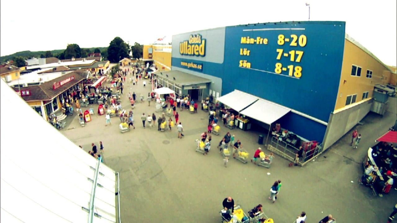 Im schwedischen Ullared steht der größte Supermarkt der Welt - mehr als 100.000 Produkte auf der Fläche von zehn Fußballfeldern.