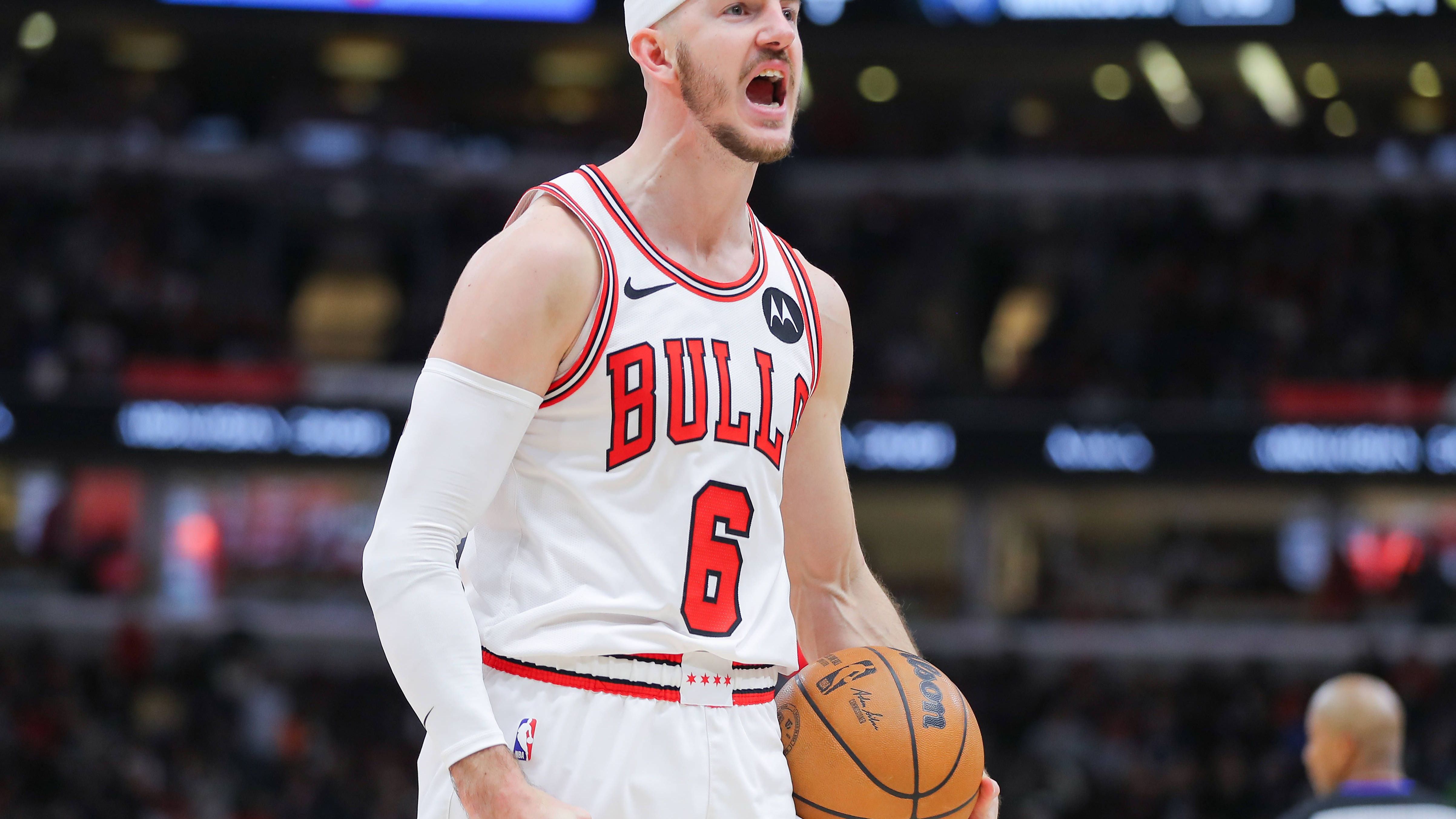 <strong>20. Chicago Bulls (zuvor Rang 21, 25:27)</strong> <br>4,5 Spiele Vorsprung auf Rang 11 und damit einen Nicht-PlayIn-Platz. Die Bulls agieren seit einigen Wochen durchaus konstant. Auch jetzt wieder der starke Sieg gegen die Wolves daheim. Ebenfalls interessant: DeRozan ist weiterhin ein Spieler der Chicago Bulls.