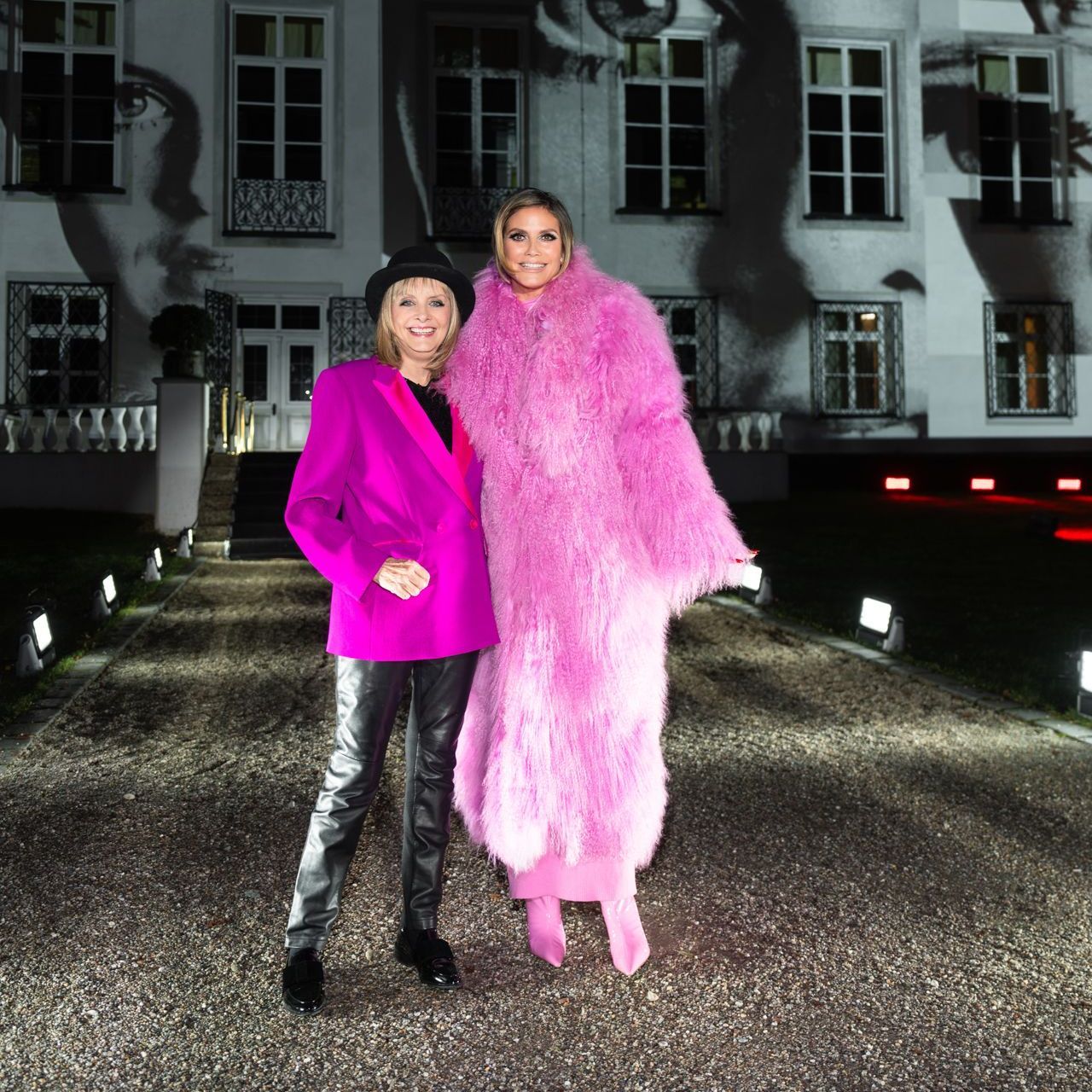 Hier Folge 9 mit dem Twiggy-Walk streamen!