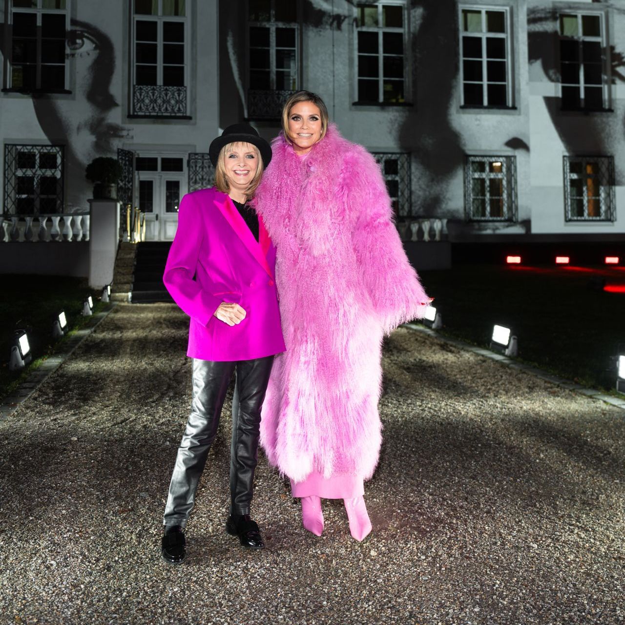 Hier Folge 9 mit dem Twiggy-Walk streamen!