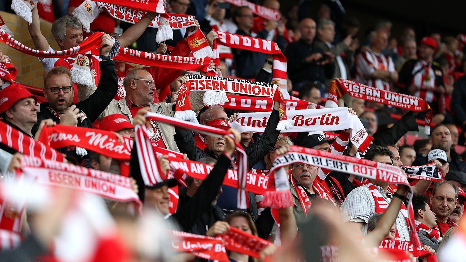 
                <strong>Platz 9: 1. FC Union Berlin</strong><br>
                Stehplatz: 187 bis 221 Euro Teuerste Sitzplatzkategorie: 680 Euro (ligaweit Platz 9)
              