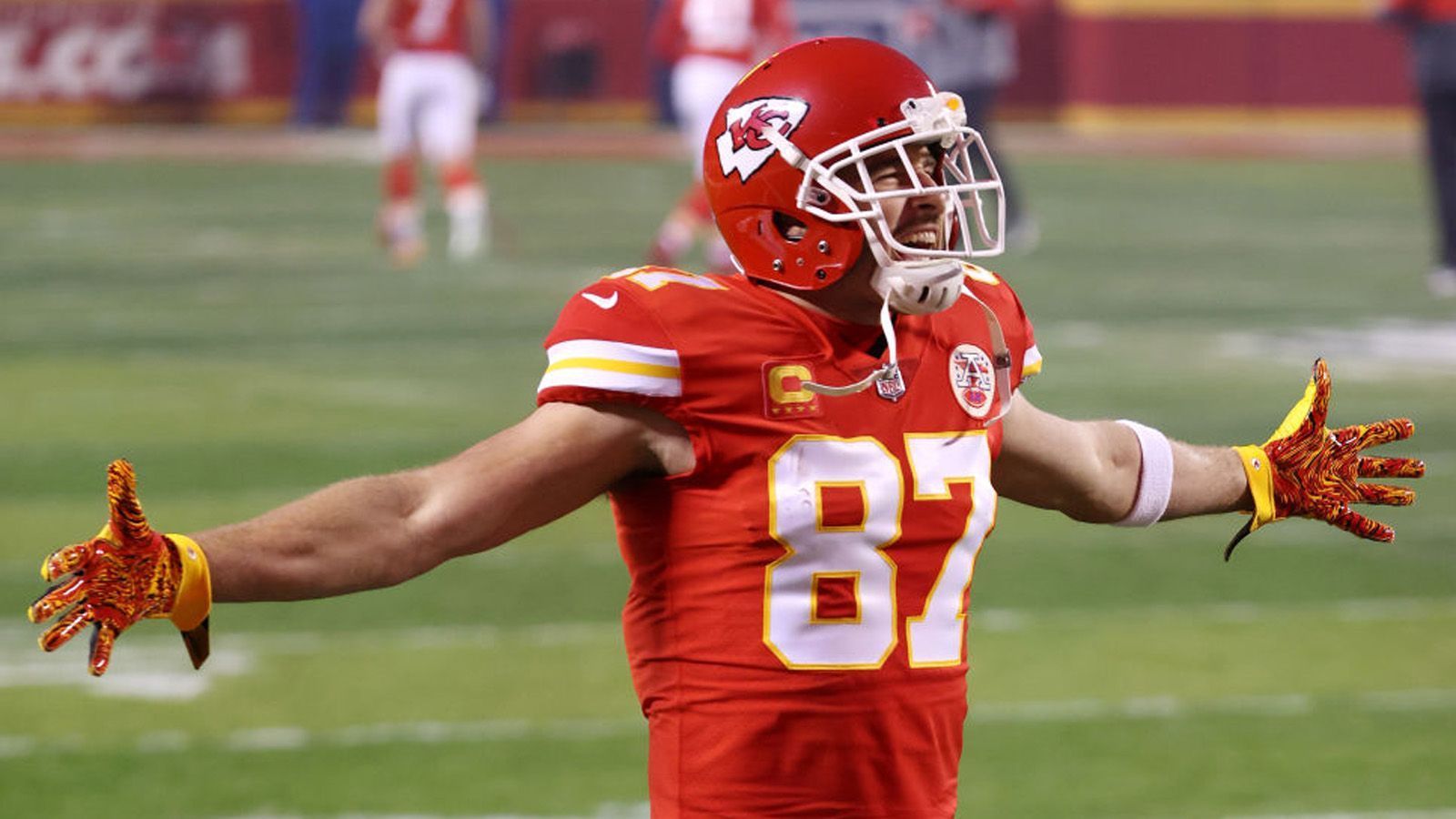 
                <strong>Gewinner: Travis Kelce</strong><br>
                Effektiv, effektiver, Travis Kelce. Der Tight End der Kansas City Chiefs wird im AFC Championship Game 15-mal von Mahomes angeworfen. 13 dieser Pässe kann er fangen, kommt dabei auf einen Raumgewinn von 118 Yards und zwei Touchdowns. Wow!
              