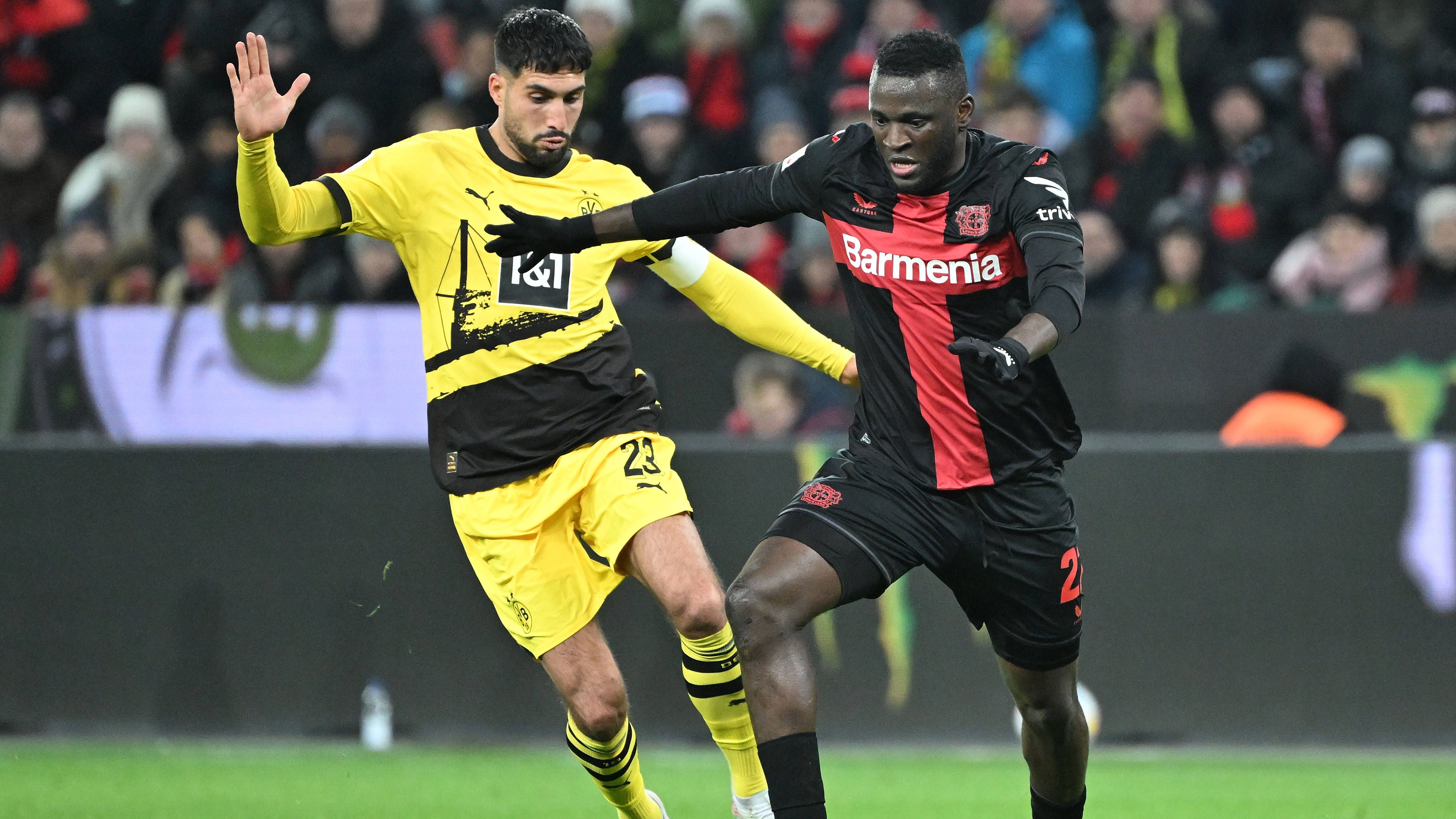 <strong>Emre Can</strong><br>Hat in der Schaltzentrale jede Menge zu tun, um Bayers Offensivkraft zu begrenzen. Sehr engagiert dabei, aber bei weitem nicht fehlerfrei. Auch in der Vorwärtsbewegung in vielen Phasen zu unkonzentriert und zu ungenau. Oft bei seinen Aktionen auch mit dem Glück des Tüchtigen. <strong><em>ran</em>-Note: 4</strong>