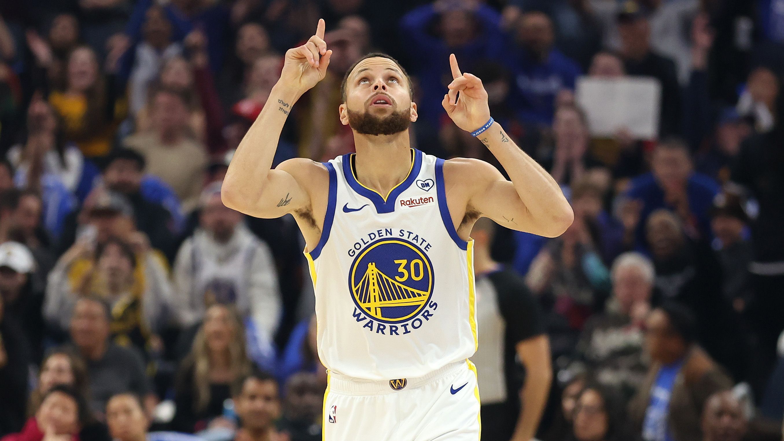<strong>Stephen Curry (Western Conference)</strong><br>Position: Guard<br>Team: Golden State Warriors<br>Stats pro Spiel 2023/2024: 27,7 Punkte, 4,4 Rebounds, 4,9 Assists<br>All-Star-Teilnahmen: 10
