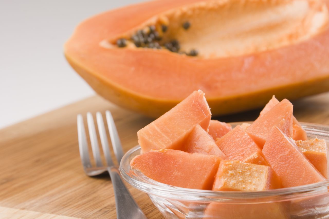 Wenig Fruktose ist beispielsweise in Papaya, Aprikosen, Limetten und Honigmelone. 