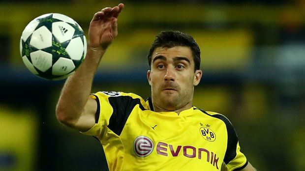 
                <strong>Sokratis</strong><br>
                Sokratis: Der Grieche musste am 10. Oktober im Spiel gegen Estland bereits nach sieben Minuten verletzt ausgewechselt werden. Ersten griechischen Medienberichten zufolge handelt es sich um eine Verletzung der Adduktoren. Wie lange Sokratis fehlen wird, ist noch nicht bekannt.
              