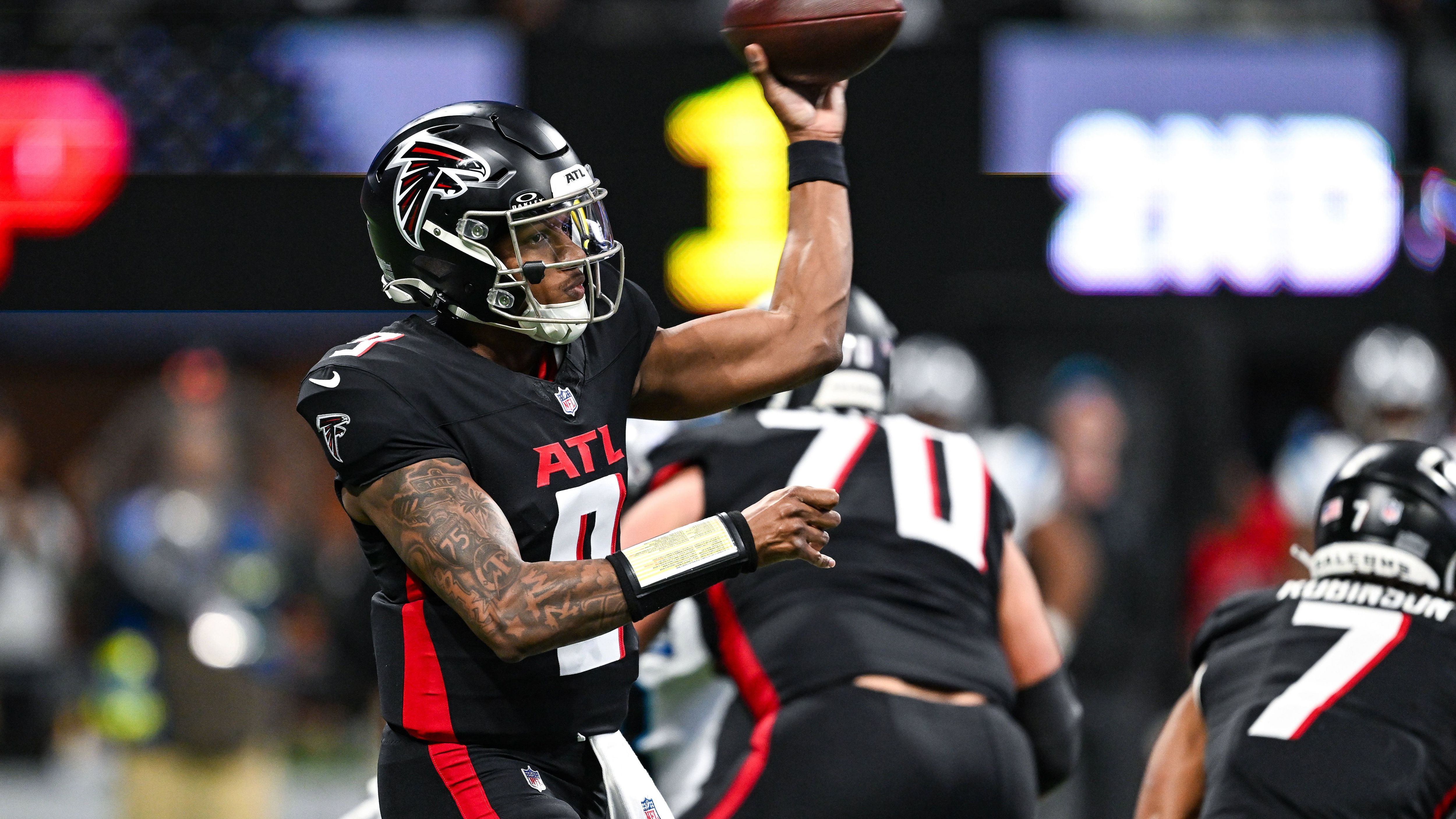 <strong>Atlanta Falcons</strong><br> Und dann gibt es noch die Falcons. Sie gehören seit 2023 zu den mittlerweile zehn Teams, die in Deutschland um die Gunst der Fans werben dürfen. Bislang waren sie in Deutschland nicht im Einsatz - weder bei den beiden Spielen in München noch beim "Doppelpack" im November 2023 in Frankfurt, als die Colts ihre Deutschland-Premiere feierten.