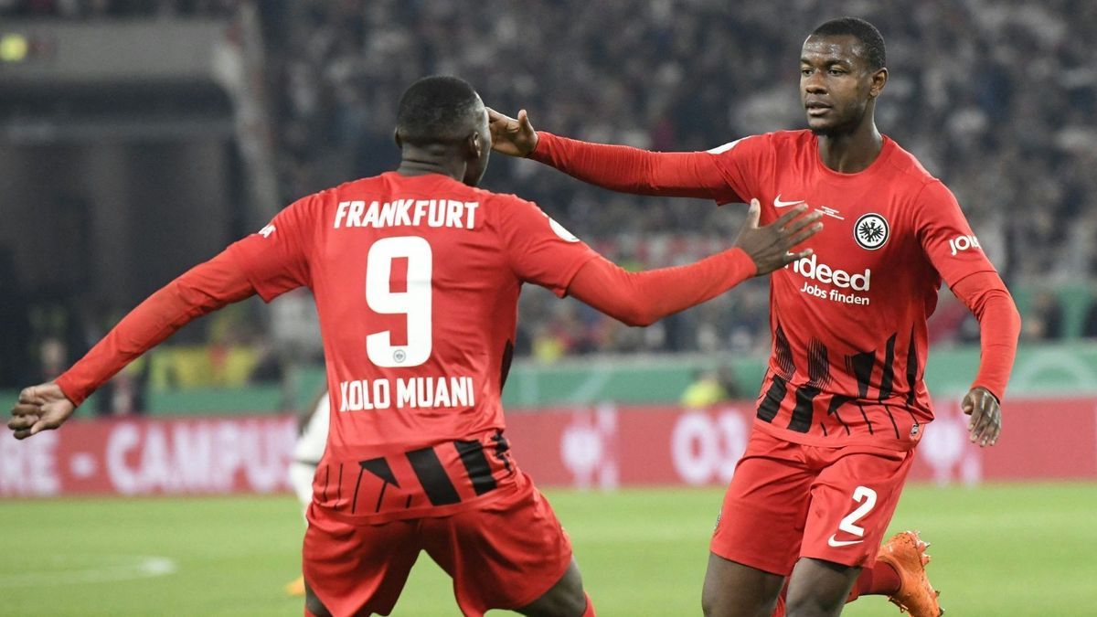 Knapper Sieg für Eintracht Frankfurt
