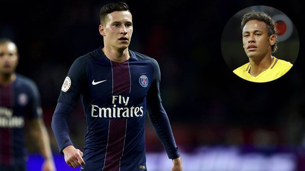 
                <strong>Neymar kommt, Julian Draxler geht?</strong><br>
                Ist er der große Verlierer des Neymar-Transfers? Seit der 222-Millionen-Euro-Mann bei Paris St. Germain spielt, ist Julian Draxler in den Hintergrund gerückt. Sowohl im Supercup, als auch an den ersten beiden Spieltagen der Ligue 1 stand der deutsche Nationalspieler nicht im Kader - gegen Toulouse könnte er nun spielen. Das Transferfenster ist noch bis Ende August geöffnet. Obwohl Draxler erst im Januar für 40 Millionen Euro aus Wolfsburg kam, stellt sich die Frage: Wird er Paris verlassen? ran.de zeigt, zu welchen Klubs der 23-Jährige wechseln könnte.
              