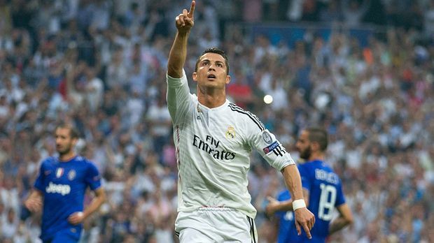 
                <strong>Platz 1: Cristiano Ronaldo - 94 Millionen Euro</strong><br>
                Platz 1: Cristiano Ronaldo - 94 Millionen Euro. "CR7" ist immer noch der Rekord-Zugang bei den Spaniern. Alles andere wäre wohl Majestäts-Beleidigung.
              