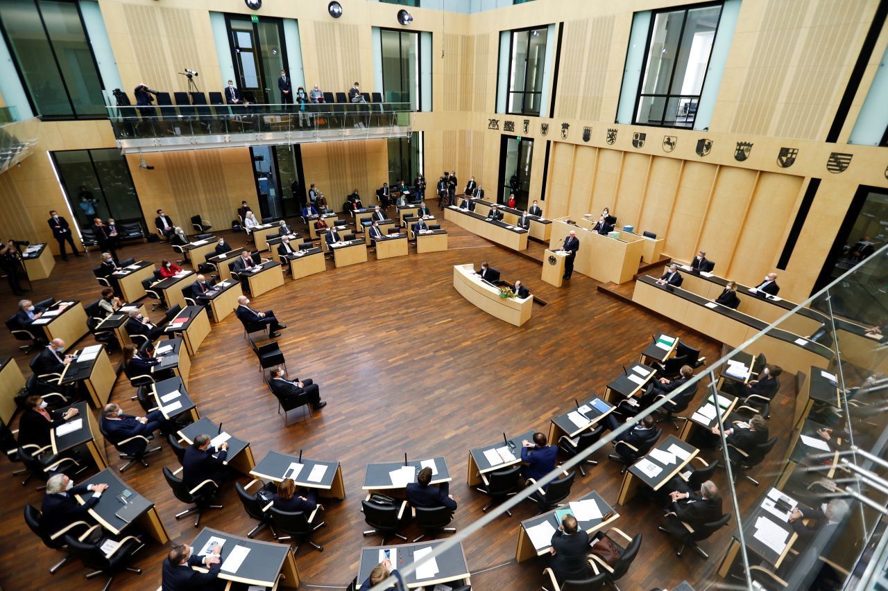 Am 12. Februar 2021 trifft sich der Bundesrat zu seiner 1.000 Sitzung.