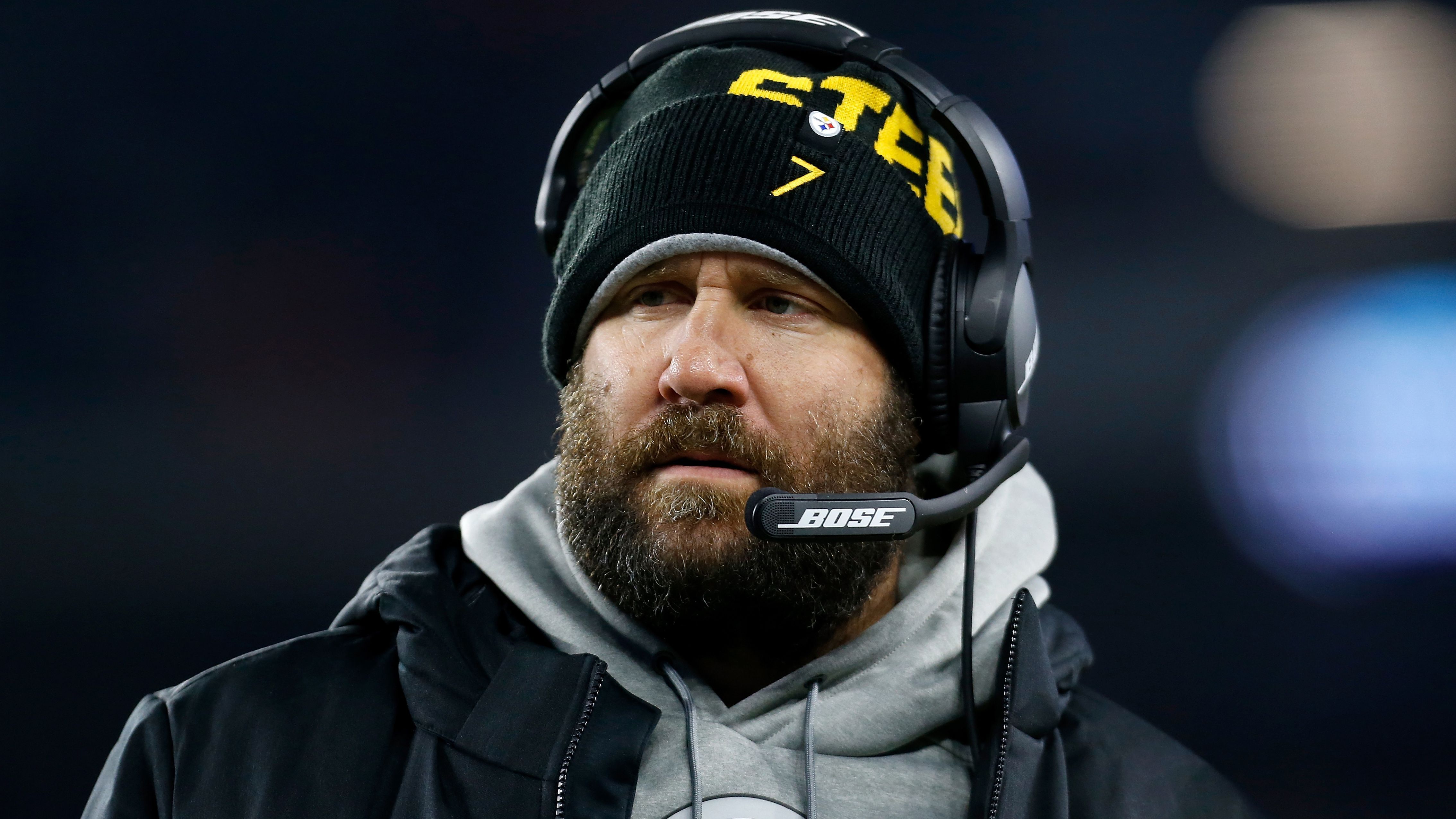 
                <strong>Platz 16: Ben Roethlisberger (Quarterback, Pittsburgh Steelers)</strong><br>
                Total Cash: 26.000.000 Dollar -Vertrag bis nach der Saison 2021
              