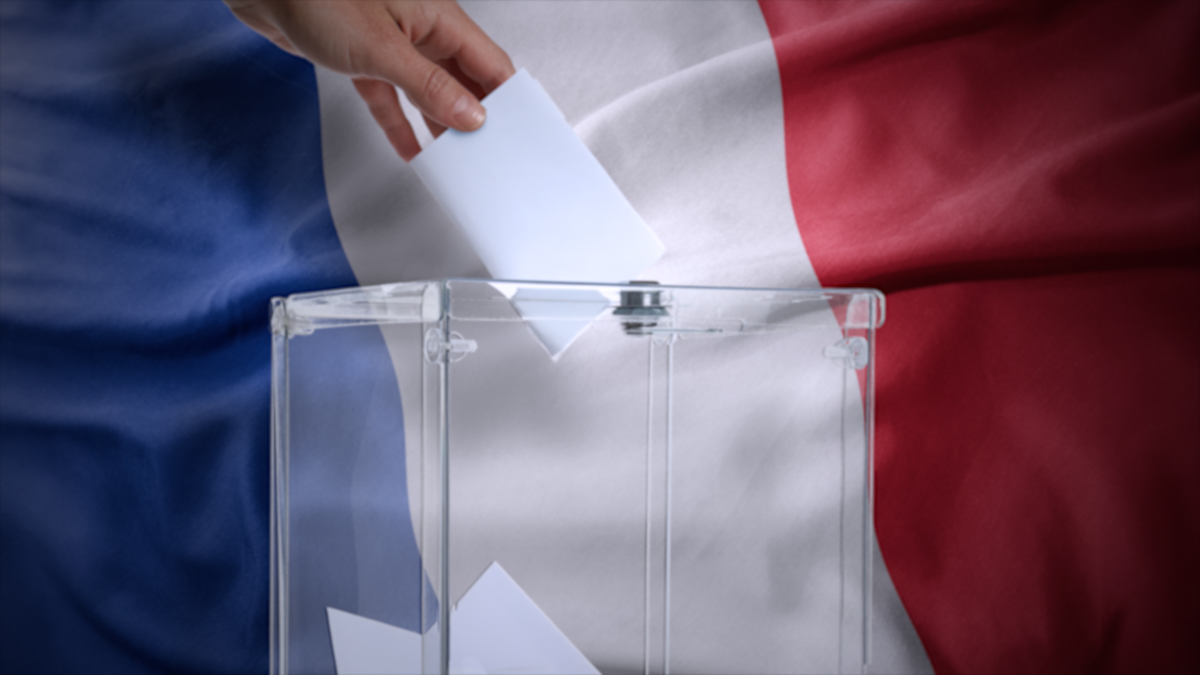 Die zweite Runde der Parlamentswahlen in Frankreich entschied ersten Prognosen zufolge das Linksbündnis für sich.