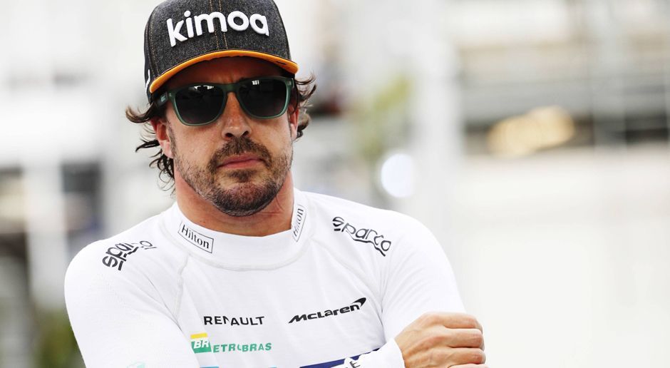 
                <strong>Fernando Alonso</strong><br>
                Mit der DTM hat der Spanier zwar erst einmal nichts am Hut, aber um seine Triple Crown (Siege bei den Klassikern in Monaco, Indianapolis und Le Mans) zu bekommen, fährt der Spanier im Moment so ziemlich alles, was vier Räder hat. Warum nicht auch mal ein DTM-Auto? Hat zwar mit der Triple Crown zu tun, wäre aber schön für uns und die DTM.
              