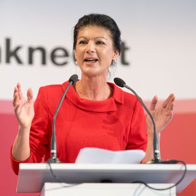 Wagenknecht teilt bei erstem Aschermittwoch ihrer neuen Partei aus