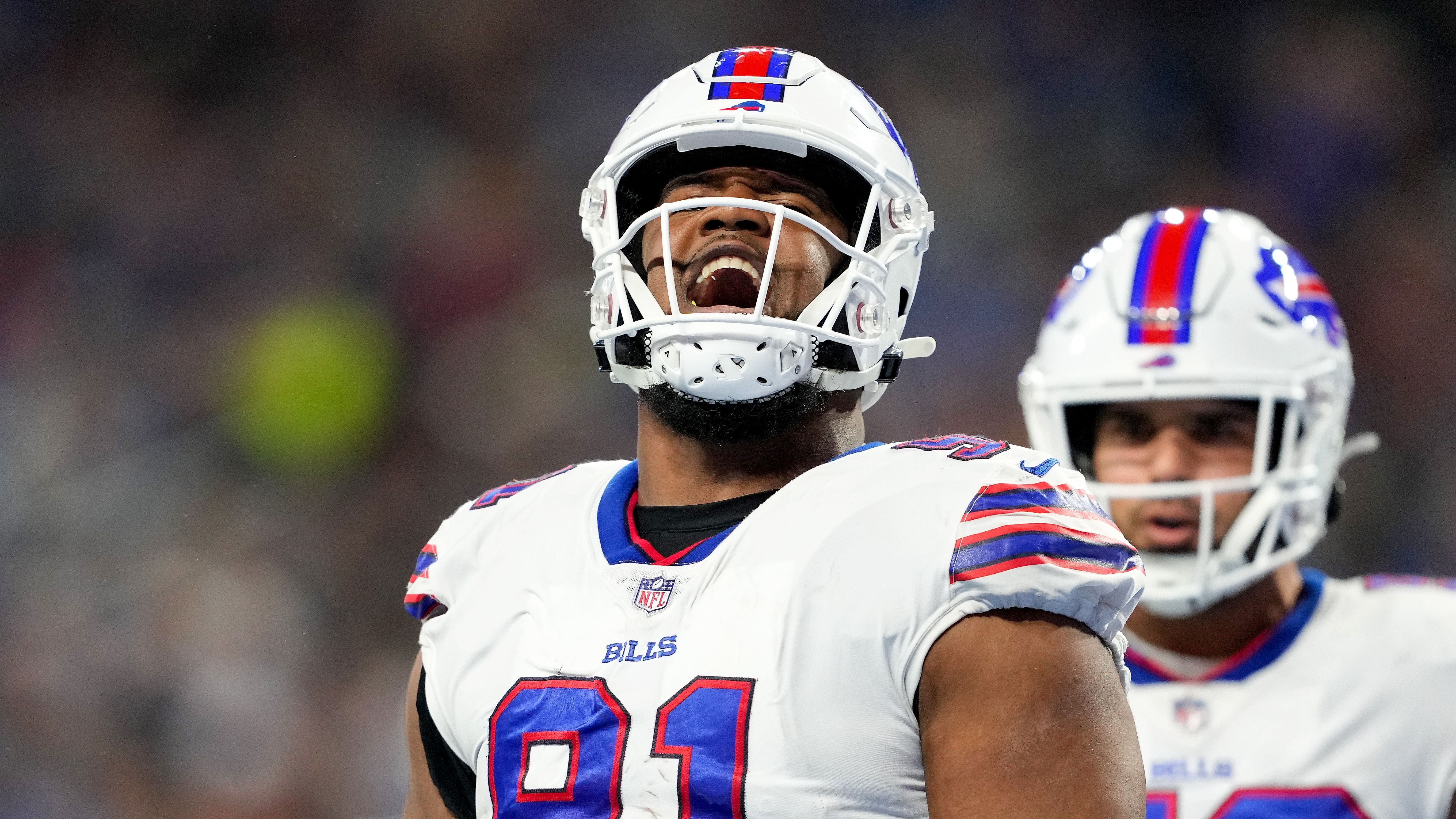 <strong>Platz 9: Buffalo Bills<br></strong>Im Draft investierten die Bills viel Kapital in die Defensive. Maxwell Hairston soll die Secondary verstärken. T.J. Sanders, Landon Jackson und Deone Walker verbessern die ohnehin gut besetzte Defensive Line. Buffalo ist in allen Positionsbereichen mindestens gut aufgestellt, besonders in der Breite. Im Vergleich zu den Top-Teams fehlt es lediglich an Star-Power.