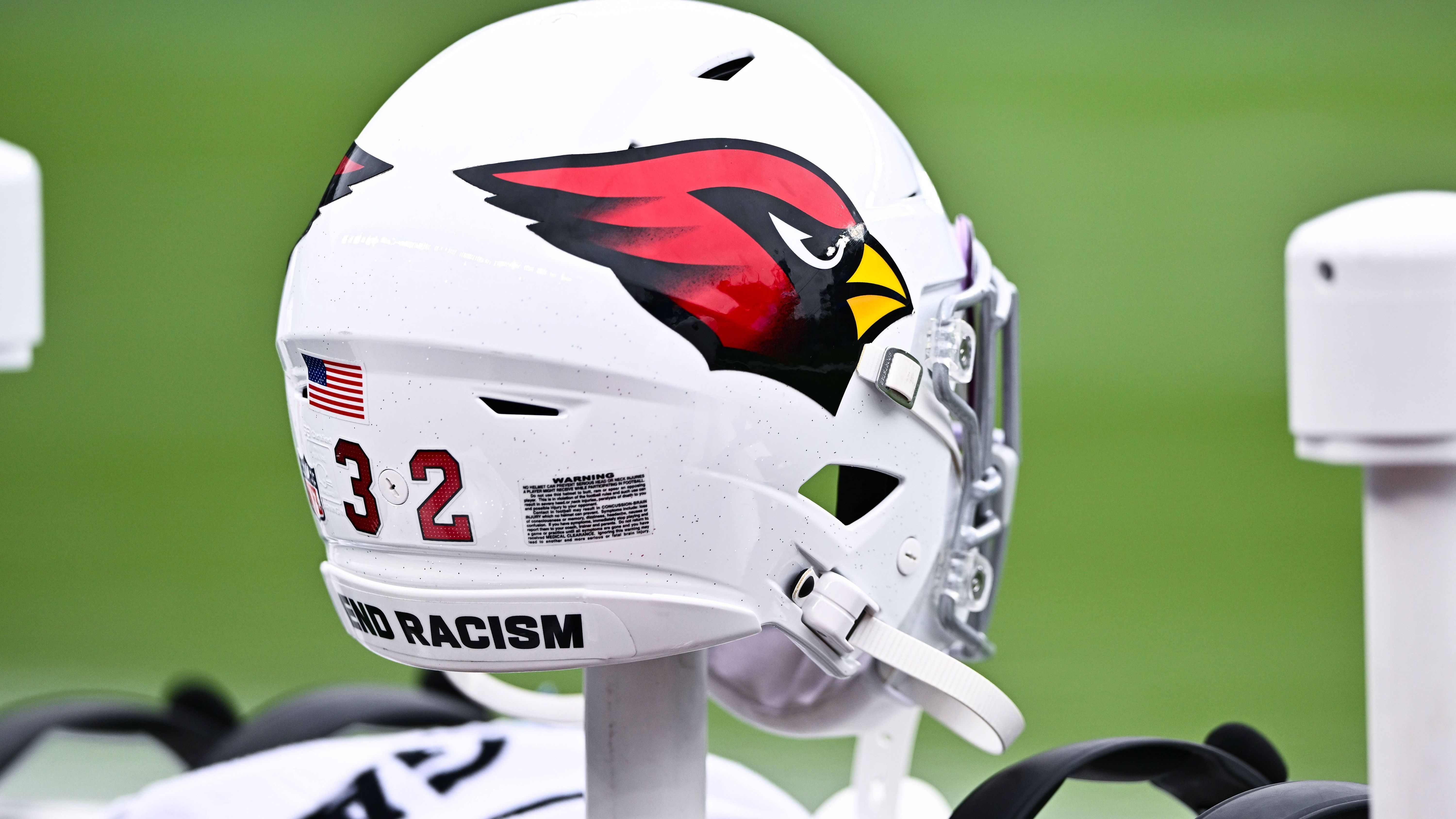 <strong>27. Pick (Arizona Cardinals - ursprünglich von den Houston Texans)<br></strong>Gesamtvolumen: 13.613.693 US-Dollar<br>Signing Bonus:&nbsp;6.720.868 US-Dollar