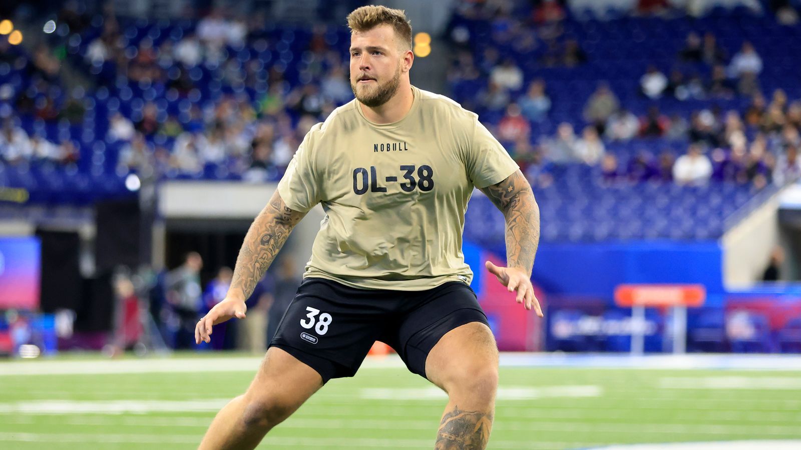 <strong>Trevor Keegan (Philadelphia Eagles)</strong><br><em>College: Michigan<br>Position: Offensive Line<br>Draftpick: 172 (Runde 5)</em><br>Keegan ist ein akzeptabler Guard, aber nicht der Spieler, den die Eagles eigentlich in ihrer Offensive Line bräuchten. Sie brauchen Variabilität und Schnelligkeit. Das aber kann Keegan (noch) nicht bieten.