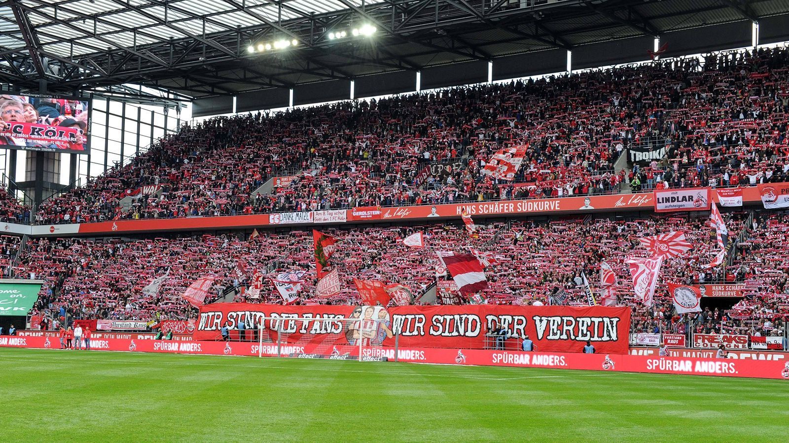 
                <strong>1. FC Köln</strong><br>
                Vereinshymne: "Mer stonn zo dir, FC Kölle" (Höhner)
              