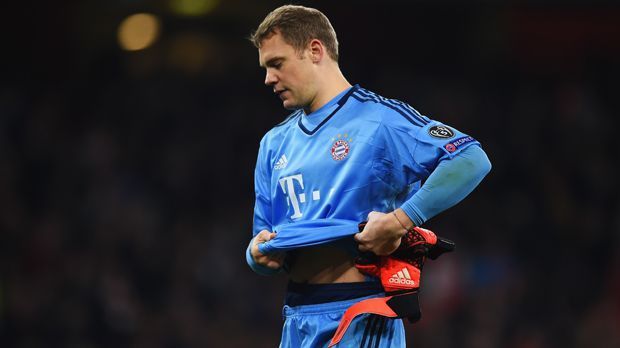 
                <strong>Manuel Neuer</strong><br>
                Manuel Neuer: Der Keeper wurde lange Zeit praktisch gar nicht geprüft, beim Gegentreffer war er chancenlos. In der 67. Minute dann gegen Cuadrado auf dem Posten. Das war wichtig. Auch beim 2:2 konnte er nichts machen. ran-Note: 3
              