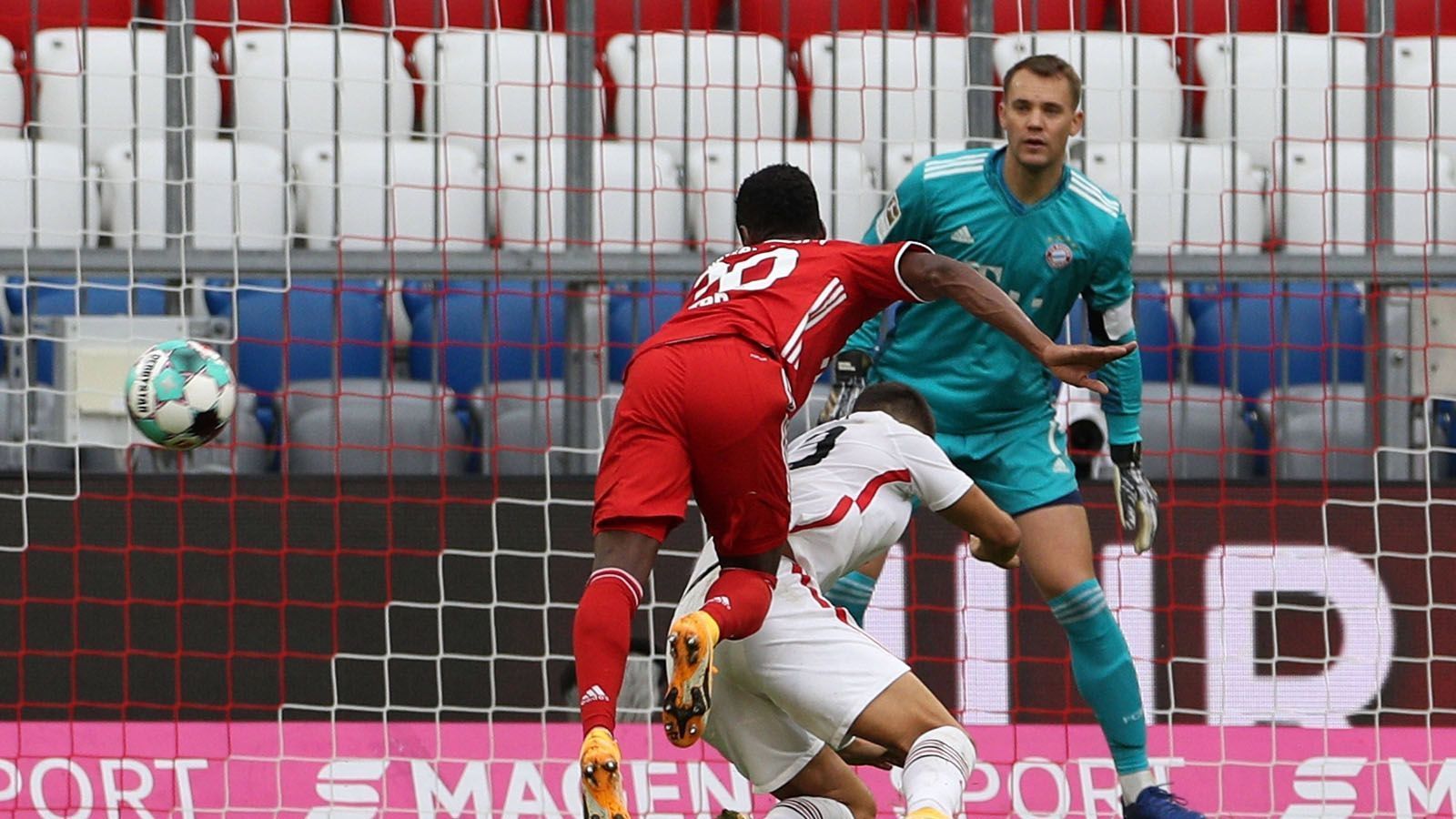 
                <strong>Manuel Neuer</strong><br>
                Wird kaum geprüft, ist aber immer dann aufmerksam, wenn er gebraucht wird. Hat aber 82 Minuten keine Möglichkeiten, sich auszuzeichnen. Rettet nach einem Missverständnis mit Sarr in letzter Sekunde nach einem Sprint zurück auf der Linie. ran-Note: 2
              