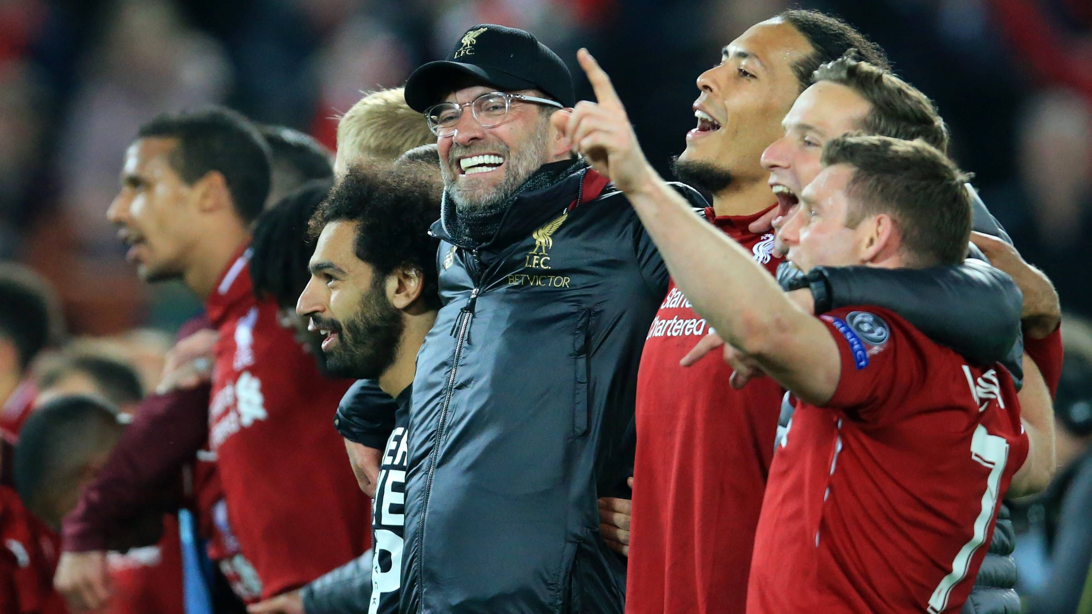 <strong>7. Mai 2019: Das Wunder von Anfield</strong><br>Ein Jahr später steht LFC erneut im Halbfinale der CL. Nach einem 0:3 beim FC Barcelona sind die Chancen auf einen Finaleinzug jedoch verschwindend gering. Sollte man meinen. An der Anfield Road deklassieren Klopps Männer Lionel Messi und Co mit 4:0. Es ist das spektakulärste Spiel seine Liverpool-Zeit.&nbsp;