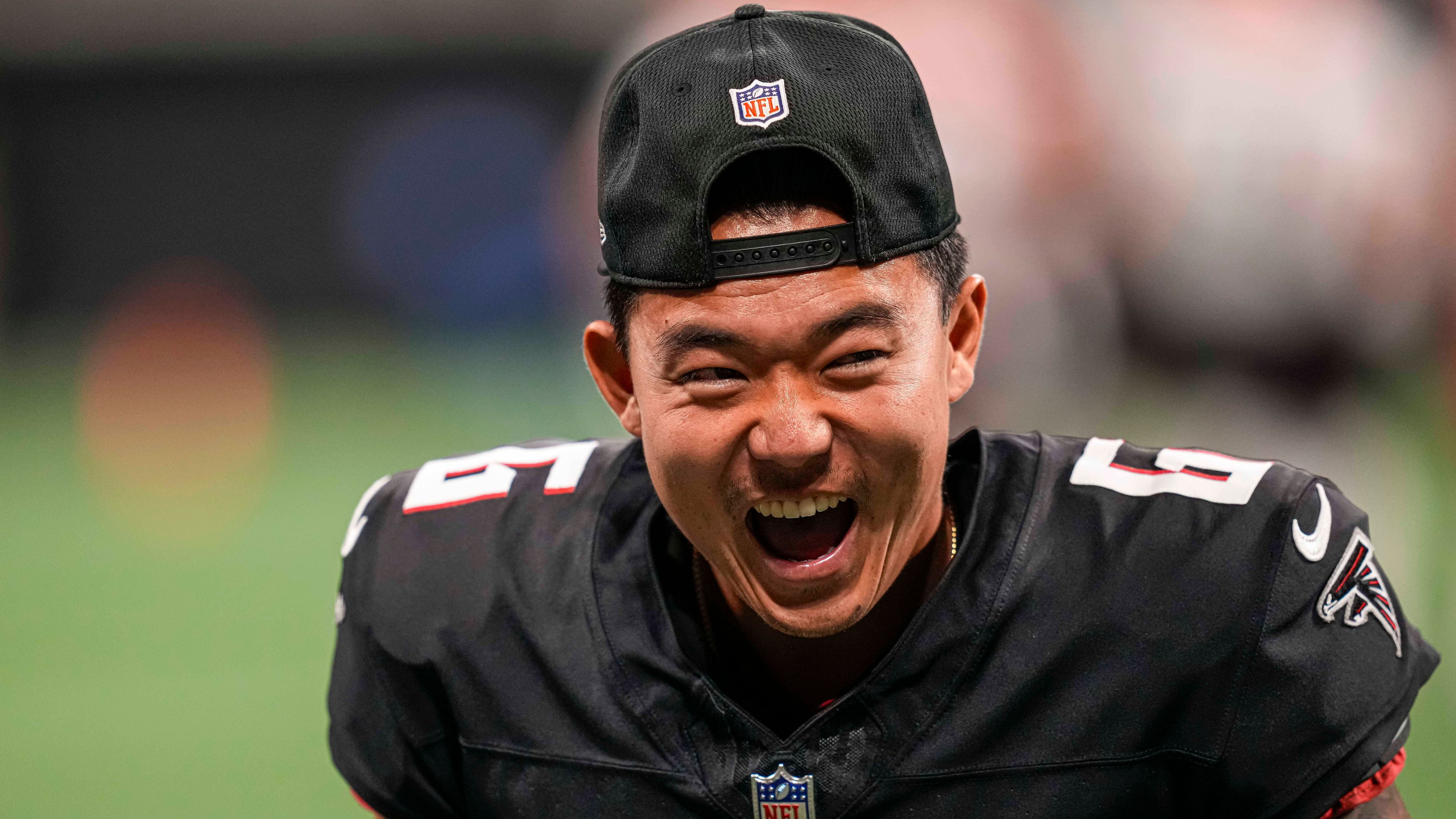 <strong>Atlanta Falcons</strong><br>- Younghoe Koo