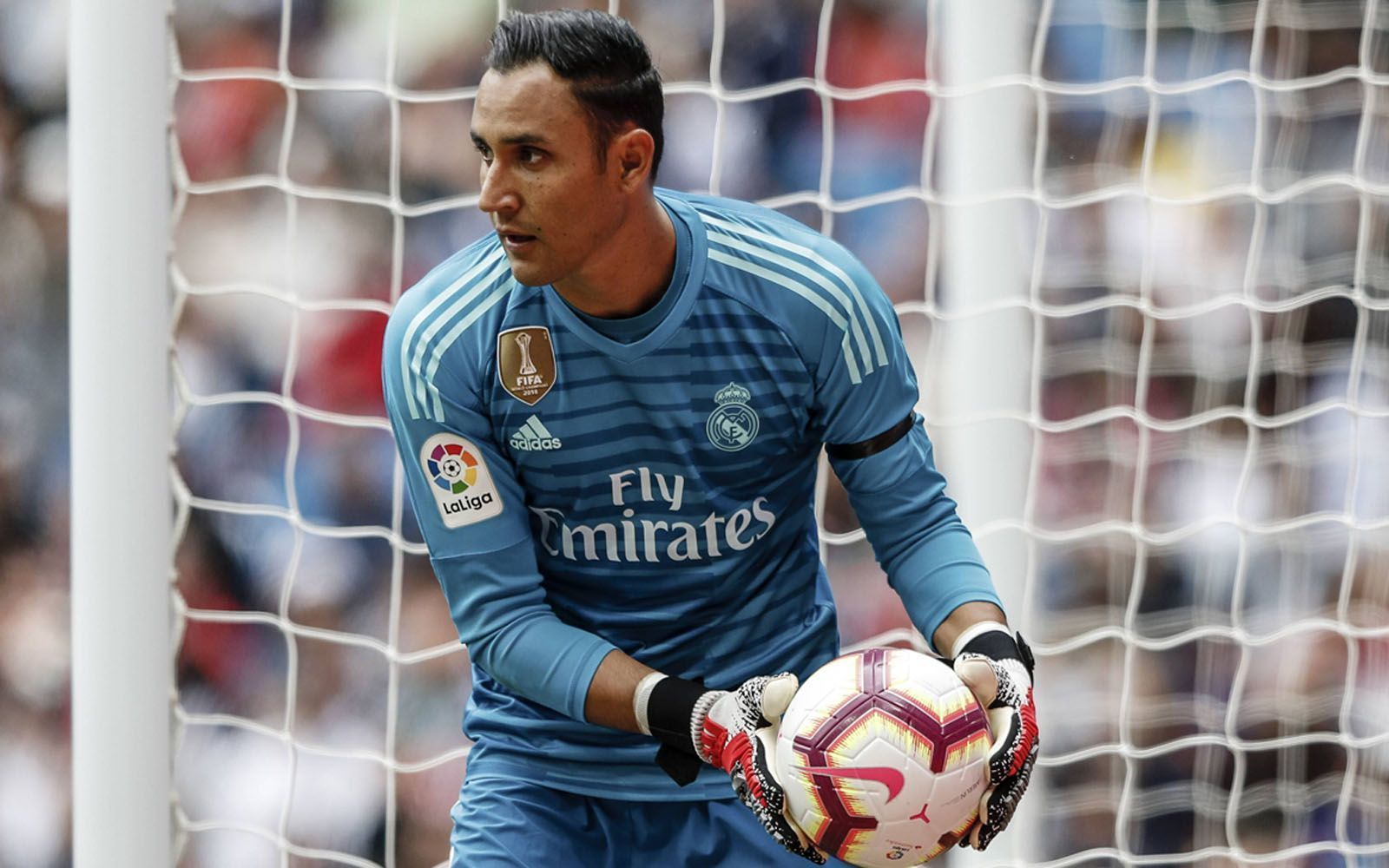 
                <strong>Keylor Navas</strong><br>
                Der 32-Jährige Keeper muss das Bernabeu im Sommer aller Voraussicht nach ein Jahr vor Vertragsende verlassen. Medien aus seiner Heimat Costa Rica bringen Navas mit einem Wechsel zum FC Porto in Verbindung. 
              