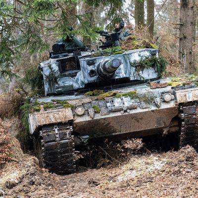 Ein Panzer der polnischen Armee vom Typ Leopard 2