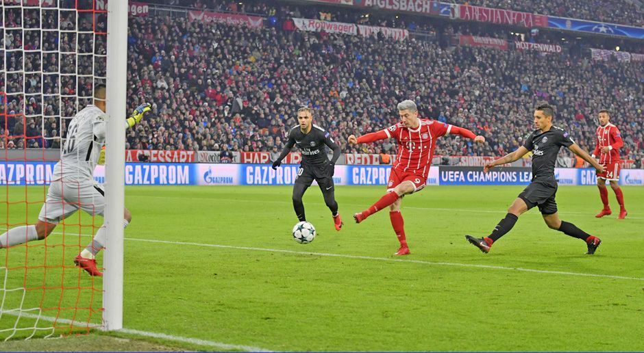 
                <strong>Robert Lewandowski</strong><br>
                Steht in der achten Minute genau da, wo ein Stürmer stehen muss und bringt die Bayern mit 1:0 in Führung. Läuft viel, kämpft um jeden Ball, wartet auf gefährliche Hereingaben - und zeigt seinen Ärger, wenn die Teamkollegen die Chance dazu verschlafen. ran-Note: 2
              