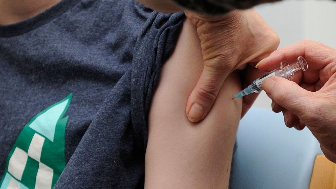Vielen Kindern in Großbritannien fehlen die zweite oder gar beide Masernimpfungen.