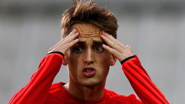 
                <strong>Adnan Januzaj</strong><br>
                Adnan Januzaj: Der Rechtsaußen ist nach einem sechs Monate langen Missverständnis mit Borussia Dortmund inzwischen wieder bei Manchester United. Januzaj absolvierte bereits sechs Länderspiele für Belgien.
              