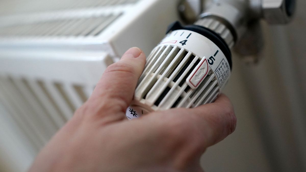 Wegen gestiegener Energiepreise konnte Millionen Menschen in Deutschland im vergangenen Jahr nicht angemessen heizen.