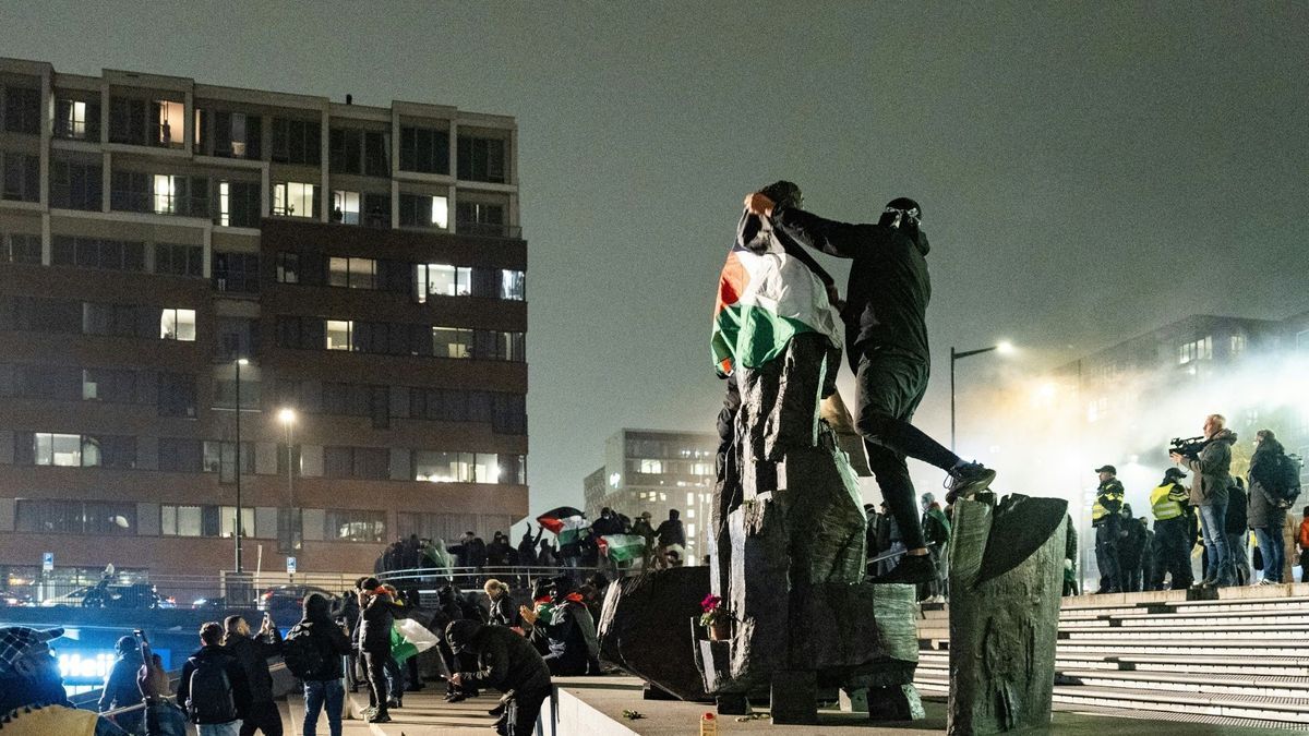 Pro-Palästinensische Demonstranten in Amsterdam