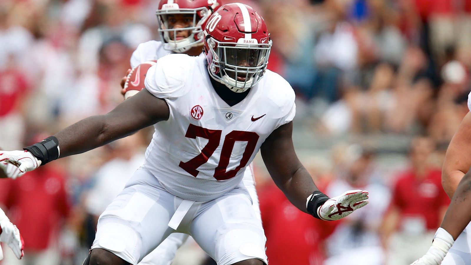 
                <strong>Pick 31: Alex Leatherwood (Offensive Tackle, Alabama)</strong><br>
                Team: Kansas City Chiefs
              