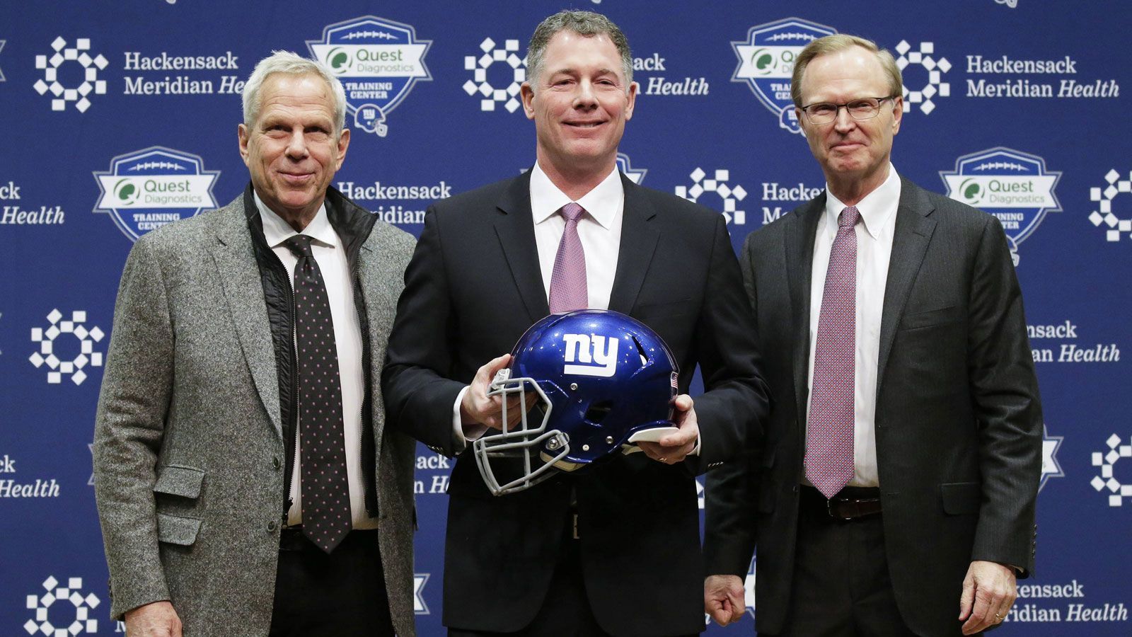 
                <strong>New York Giants - John Mara, Steve Tisch</strong><br>
                John Mara und Steve Tisch besitzen die New York Giants zu jeweils 50 Prozent. Tisch ist ein Film-Produzent und Geschäftsmann, während Maras Familie bereits seit drei Generationen im Besitz der Giants ist. Nur die Chicago Bears befinden sich länger in den Händen der gleichen Familie, als die Giants. 
              