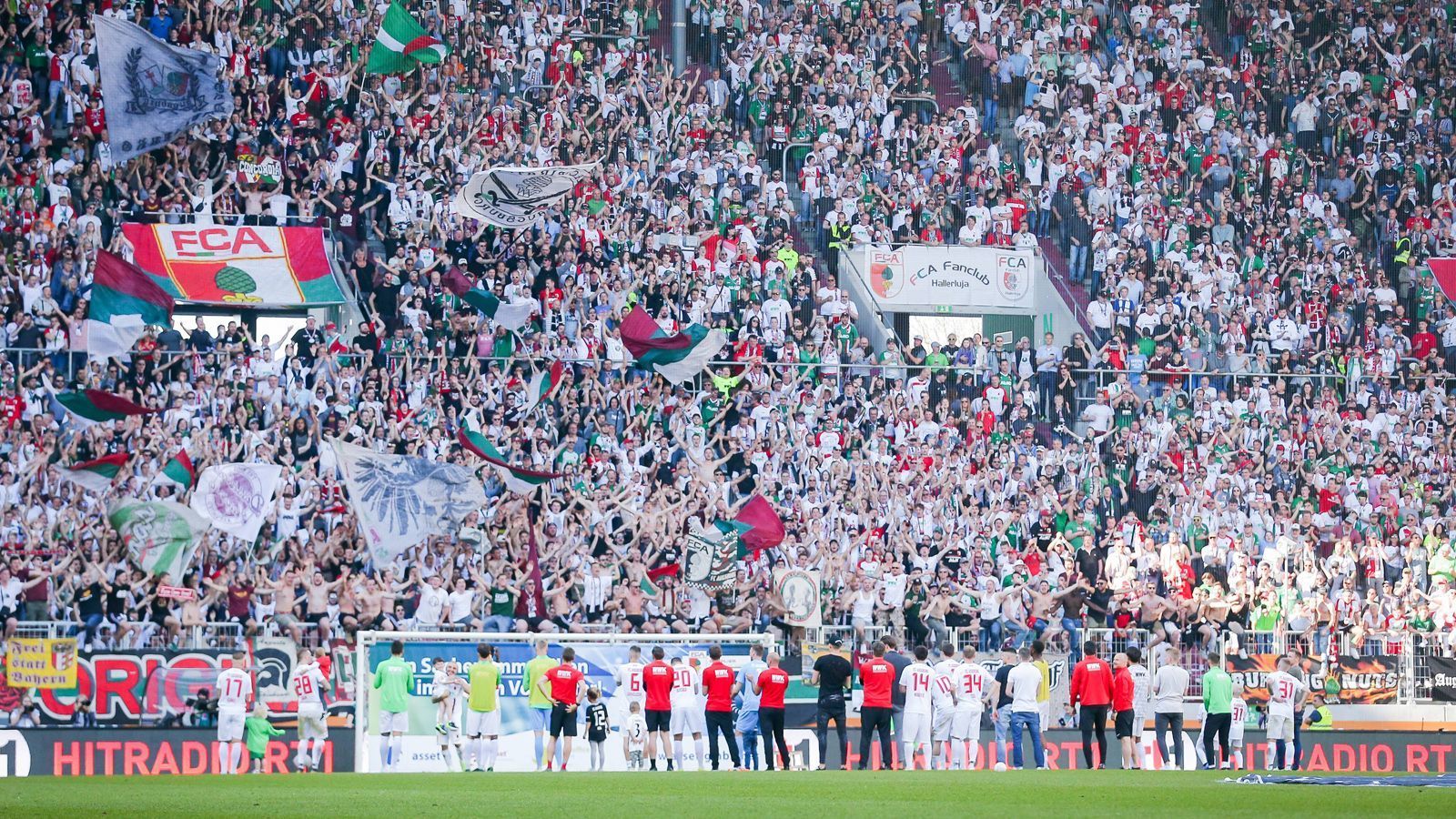 
                <strong>FC Augsburg</strong><br>
                Vereinshymne: "Rot, Grün, Weiß" (AUGSBURG UNITED)
              