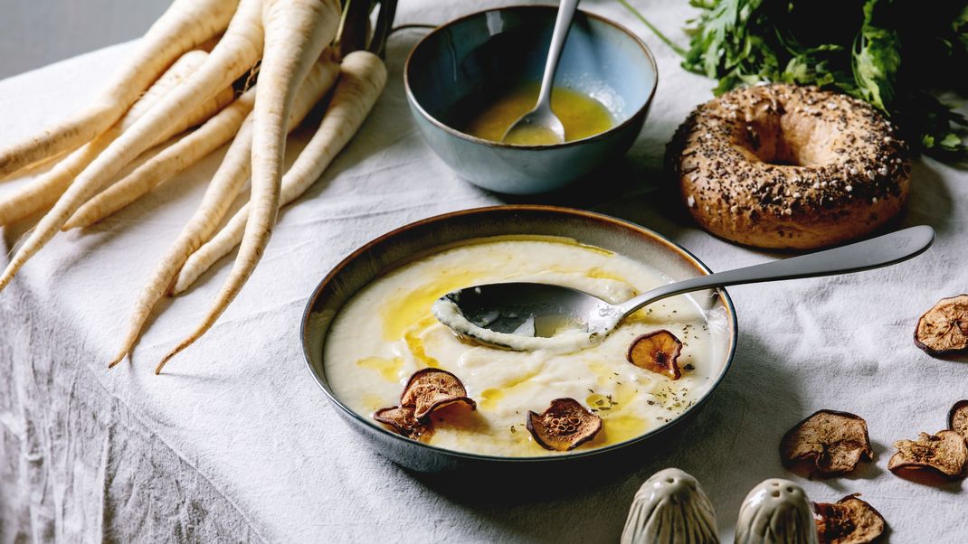 Aromatisch und fein: Pastinakensuppe ist ein absoluter Genuss!