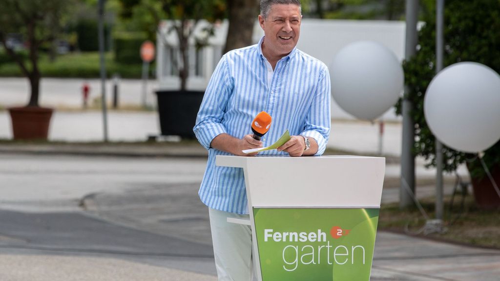 "ZDF-Fernsehgarten" ohne Andrea Kiewel: Das sagt Joachim Llambi über "Kiwis" Abwesenheit